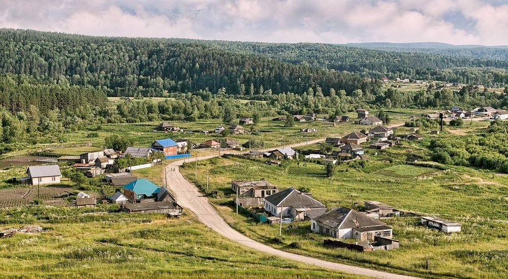 Евгения Викторовна и Александр Валерьевич Бабичевы, предприниматели, Ольга Игоревна Панова, директор АНО «Масс-Медиа-Центр», Раиса Алексеевна Жмодик, руководитель проектов «НООО «Социальное партнерство»