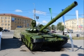 Губернатор Андрей Травников приветствовал участников акции «Военная служба по контракту – Твой выбор!»