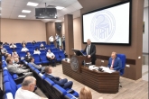 Губернатор Андрей Травников обсудил подготовку кадров для здравоохранения Новосибирской области