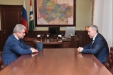 Губернатор Андрей Травников провел рабочую встречу с председателем комитета СФ РФ по обороне и безопасности Виктором Бондаревым