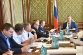 Андрей Травников поручил ускорить реализацию проектов строительства ледовой арены и регионального центра волейбола в Новосибирске