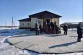 Глава региона оценил работу нового ФАПа и поддержал идею строительства ФОКа в Чановском районе
