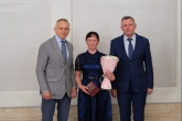 Знаки отличия «За материнскую доблесть» вручены в Правительстве региона