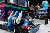 Мини-роботы устроили битву на арене «Технопрома»