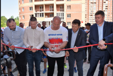 Новый зал вольной борьбы открылся в Ленинском районе Новосибирска