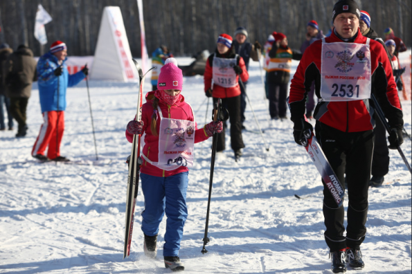Более 11 тысяч новосибирцев приняли участие в массовом забеге «Лыжня России-2018»