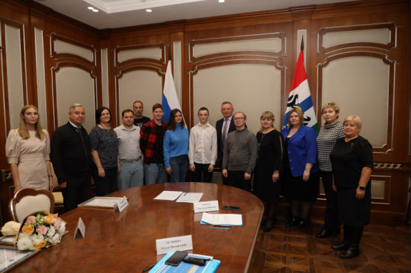 В Правительстве региона наградили победителей и призеров национального чемпионата «Абилимпикс»