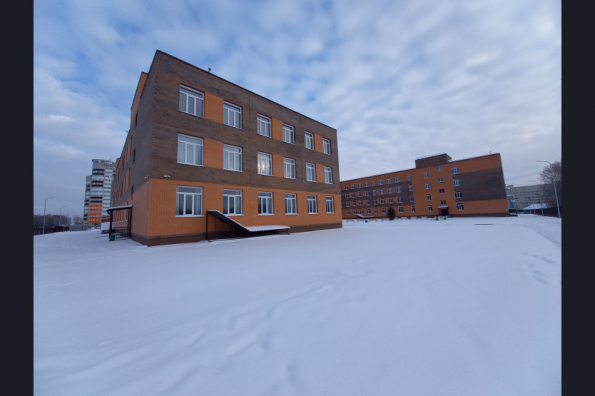 Крупнейшая школа Краснообска построена по нацпроекту за миллиард рублей