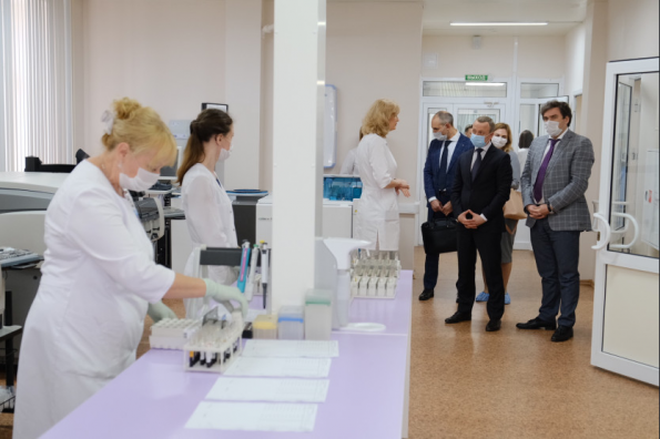 Новосибирский центр крови начал тестировать доноров на иммунитет к коронавирусу