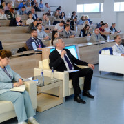 Губернатор Андрей Травников принял участие в работе стратегической сессии «Экосистема технологического предпринимательства в сети современных кампусов»