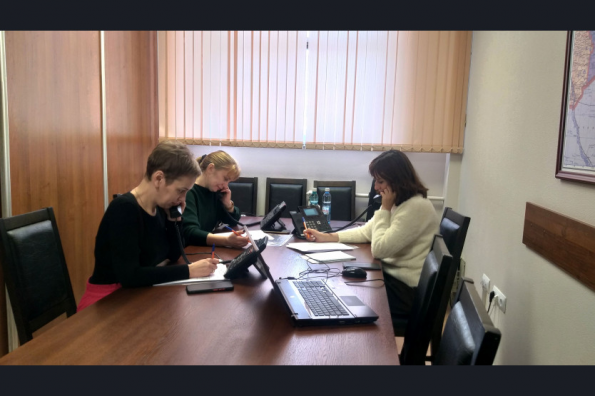 В общественной приемной Губернатора области проведена «прямая телефонная линия» по теме: «О постановке на учет в центр занятости и выплате пособия по безработице»