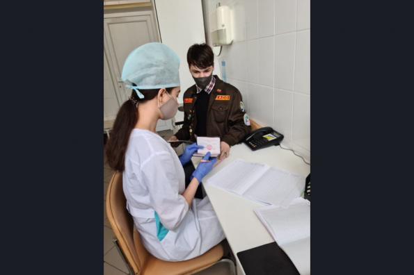 700 бойцов студотрядов пройдут вакцинацию от коронавируса в Новосибирской области 