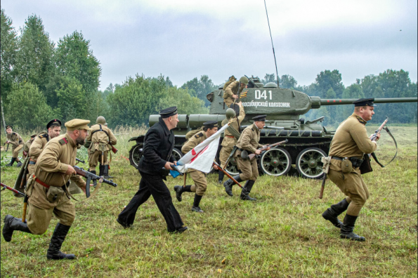 Т-34 «Новосибирский колхозник» впервые приехал на «Сибирский огонь»