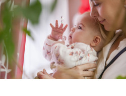 Больше молодых семей региона получат дополнительные выплаты на детей