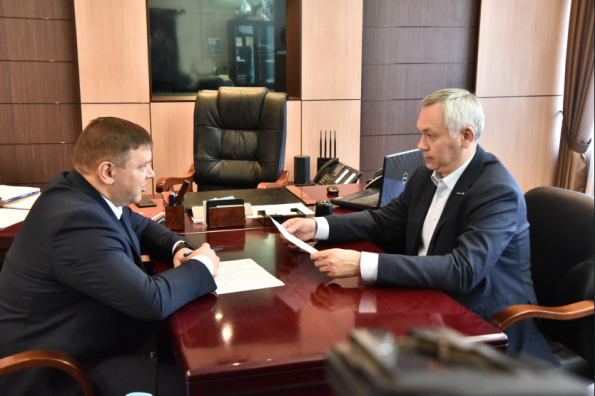 Достижения в экономике и сфере ЖКХ за пять лет, векторы роста и перспективы развития Андрей Травников обсудил с главой Ордынского района Олегом Орлом