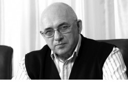 Андрей Травников выразил соболезнования родным и близким Сергея Пыхтина в связи с его кончиной
