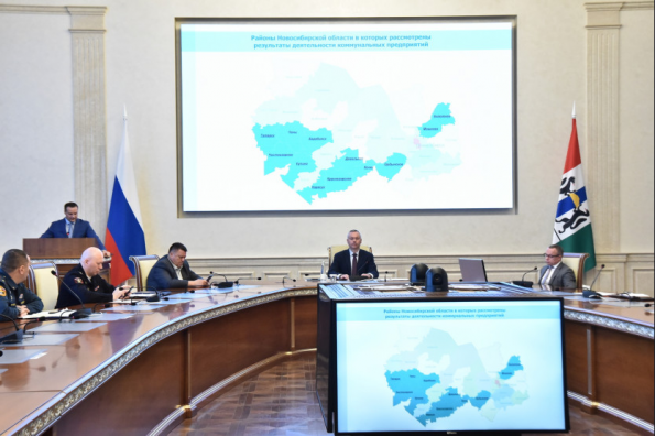 Губернатор поручил повысить энергоэффективность коммунального комплекса региона