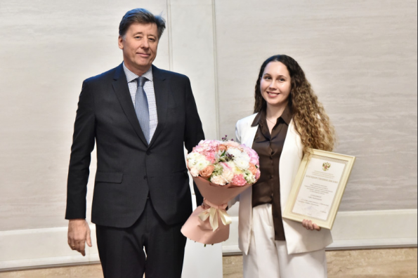 Губернатор Андрей Травников поздравил коллектив Управления Росреестра по Новосибирской области с двойным юбилеем