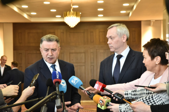 Законодательное Собрание единогласно одобрило в первом чтении поправки в бюджет, предложенные Губернатором Андреем Травниковым