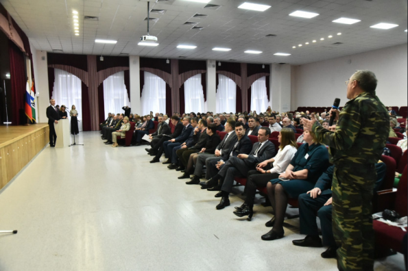 Андрей Травников: Работа с молодёжью должна быть искренней и не превращаться в простую формальность