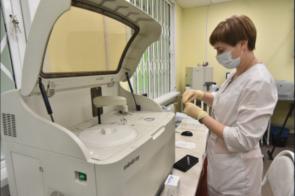 Андрей Травников: Новый проект в сфере генетических технологий позволит оказывать высокотехнологичную медицинскую помощь большему числу новосибирцев