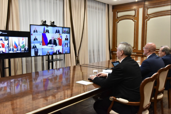 Андрей Травников принял участие в заседании Совета по стратегическому развитию и национальным проектам