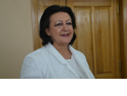 Министр здравоохранения региона представил коллективу Бердской центральной городской больницы нового главного врача