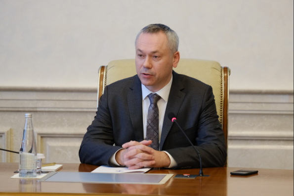 Губернатор обсудил с профсоюзами поддержку медицинских работников