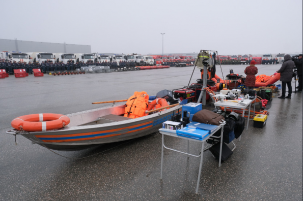 Губернатор Андрей Травников: силы и средства спасательных служб Новосибирской области готовы к началу паводка и пожароопасного сезона
