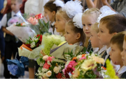 38 000 первоклассников и 5 новых школ: в Новосибирской области начался учебный год