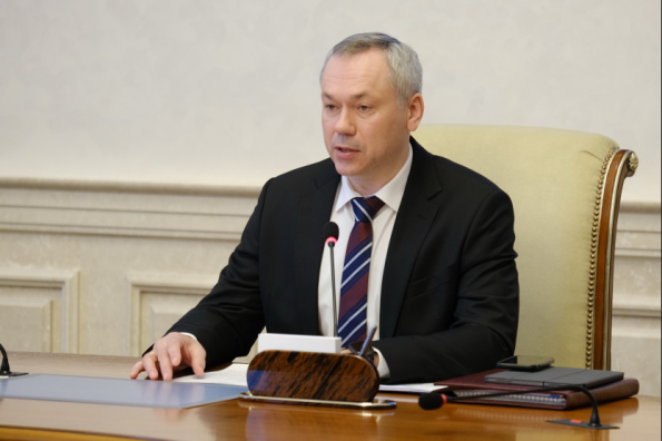 Губернатор Андрей Травников подписал распоряжение о противодействии завозу и распространению коронавируса