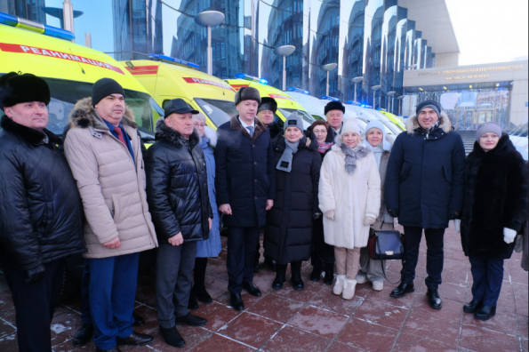 63 новых автомобиля получили медицинские учреждения Новосибирской области