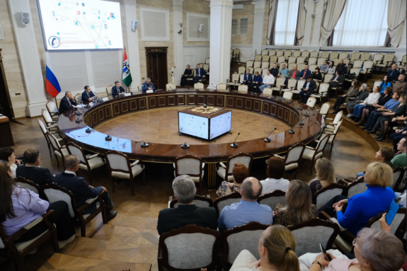 Более 8 млн вызовов: Служба 112 Новосибирской области отметила 10-летие