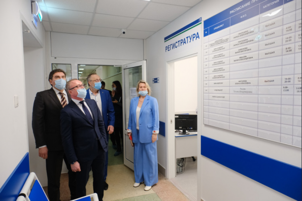 Первый замгубернатора Юрий Петухов проконтролировал организацию работы сурдологического центра после капремонта