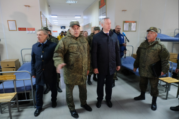 Губернатор поблагодарил новосибирские предприятия за помощь в оперативном развертывании пункта формирования компетенций боевого слаживания