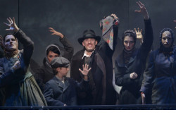 Спектакли «Золотой маски» покажут новосибирцам на фестивале «Другие берега»