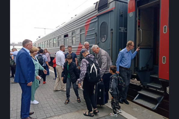 50 детей из Беловодского района ЛНР прибыли на отдых в Новосибирскую область