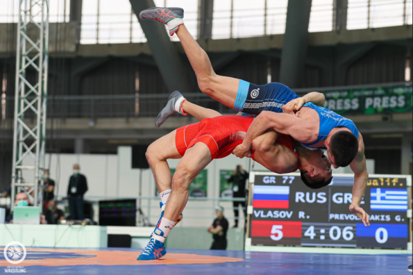 Новосибирский борец Роман Власов выиграл золотую медаль Кубка мира