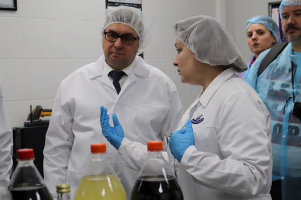 Мощность вырастет на треть: новая линия по производству безалкогольных напитков открыта в Новосибирской области