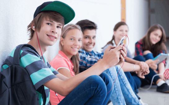 Институт наставничества над несовершеннолетними внедрят в Новосибирской области