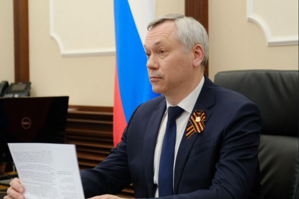 Помощь ветеранам, ремонт и благоустройство памятников героям Великой Отечественной войны: Губернатор провел личный прием граждан, посвященный Дню Победы