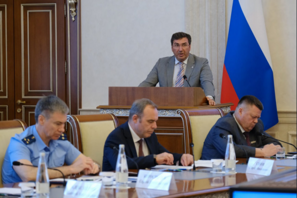 Губернатор рассмотрел меры по предотвращению коррупционных рисков при реализации нацпроектов в регионе