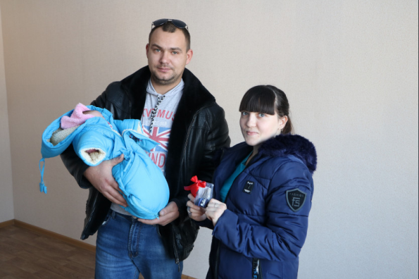 Более 260 новых квартир получили дети-сироты в Новосибирской области по региональной программе