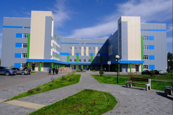 В регионе завершено строительство крупнейшего объекта первичного звена здравоохранения 2023 года – поликлиники в Краснообске
