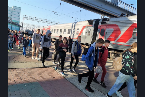 Еще 180 ребят из ЛНР отдохнут на территории Новосибирской области