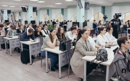 Эксперты Российского общества «Знание» приняли участие в трехдневном форуме в Новосибирске
