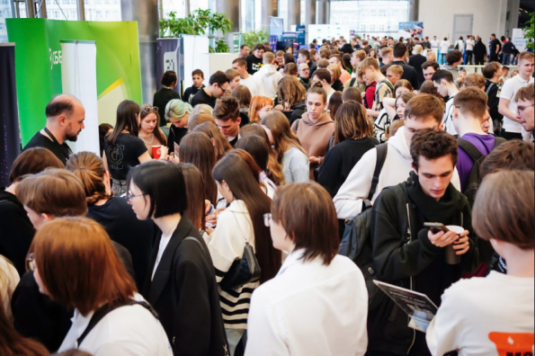 В регионе стартовала регистрация участников на День карьеры в ИТ – COOKIE FEST