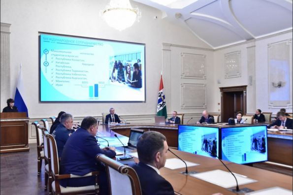 Андрей Травников: Ресурсы новосибирских вузов следует максимально использовать для целевой подготовки специалистов