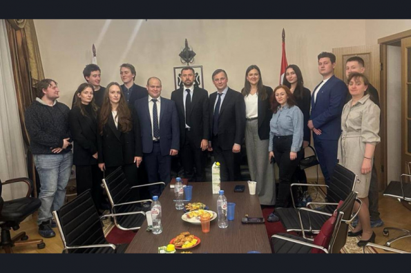 В постоянном представительстве Новосибирской области в Москве прошла встреча со студентами