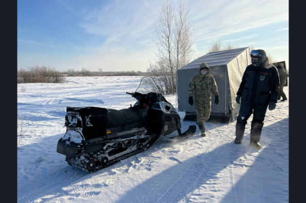 Снегоходы, лыжи и дроны: минприроды региона показало, какими методами ведут учет диких животных